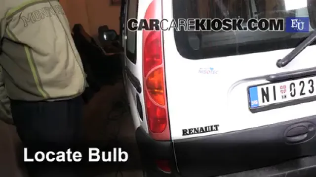 2001 Renault Kangoo Energy 1.4L 4 Cyl. Lights Reverse Light (replace bulb)